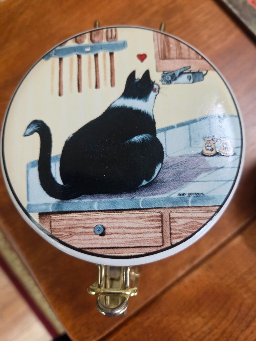ceramic jar with latch closure whimsical cat by Gary Patterson